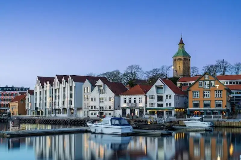Białe noce Norwegia kiedy?