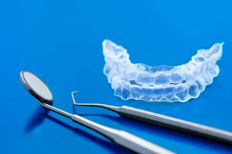 Nakładki na zęby Invisalign